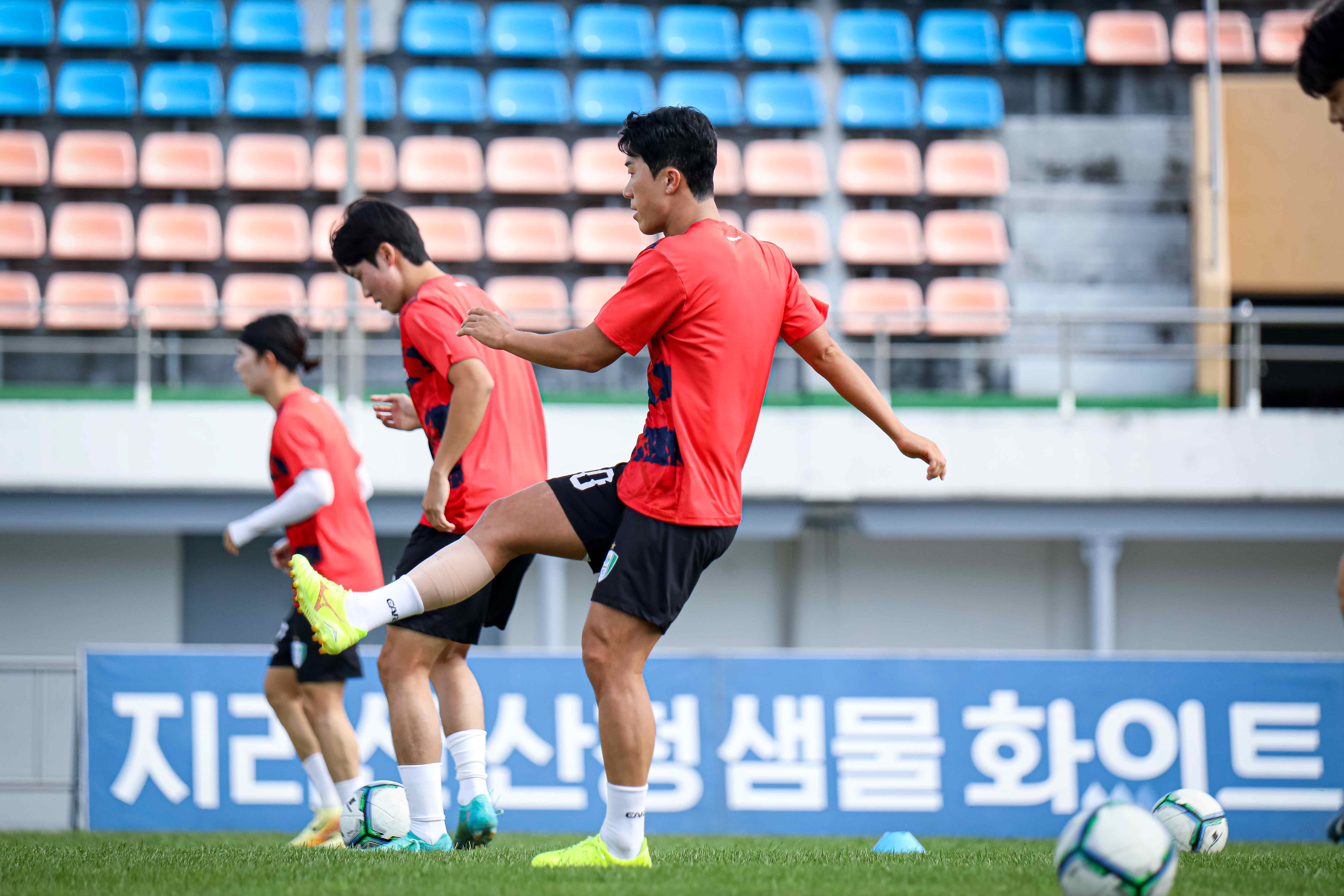 27라운드 경주한수원전 선수 워밍업 화이팅!